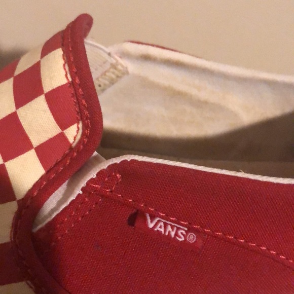 Vans. Size 9.5. Barely worn. - Picture 3 of 4
